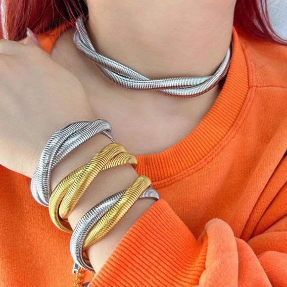 Silver Flex Snake Chain Choker Necklace - Picture 2 of 2